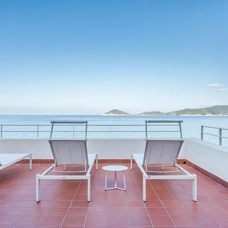 Villa Escalina With Private And A/c *