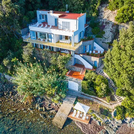 Escalina With Private And A/c Вилла Марчиана-Марина
